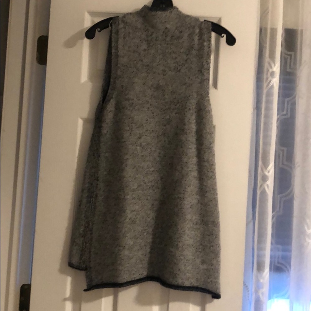 Knit - Picture 6 of 6